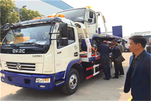 温泉汽车道路救援拖车价格